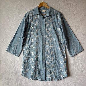 Julia Amory Blue long sleeve embroidered button up Mini shirt Dress size small